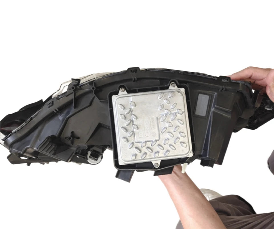 7423645386 head lamp LH – Compatible with RENAULT TRUCKS T Series / Range T EVO (2021–Present) XKLAMP