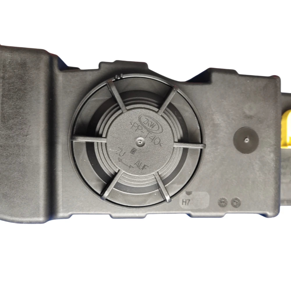 81252040001 fog lamp – Compatible with 2006- TGX / TGS, 2004- TGL / TGM, 2017- TGE XKLAMP