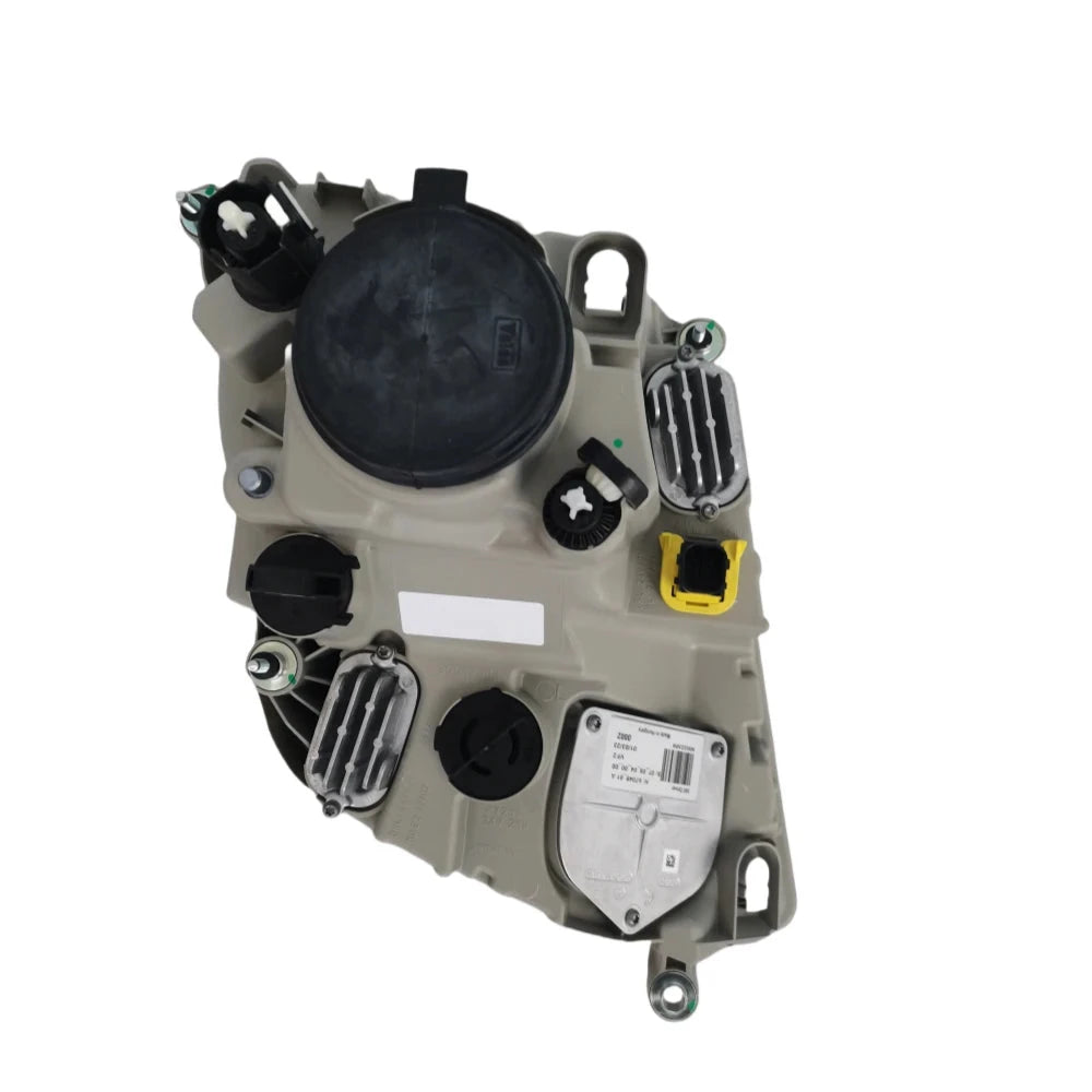 82526640 head lamp – Compatible with 2000–2012 VOLVO FE/FL/VM trucks XKLAMP